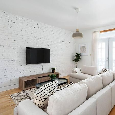 Apartamento Chic Mile-End 3Br Getaway - Free Parking, Sleeps 8 Montreal Exterior foto