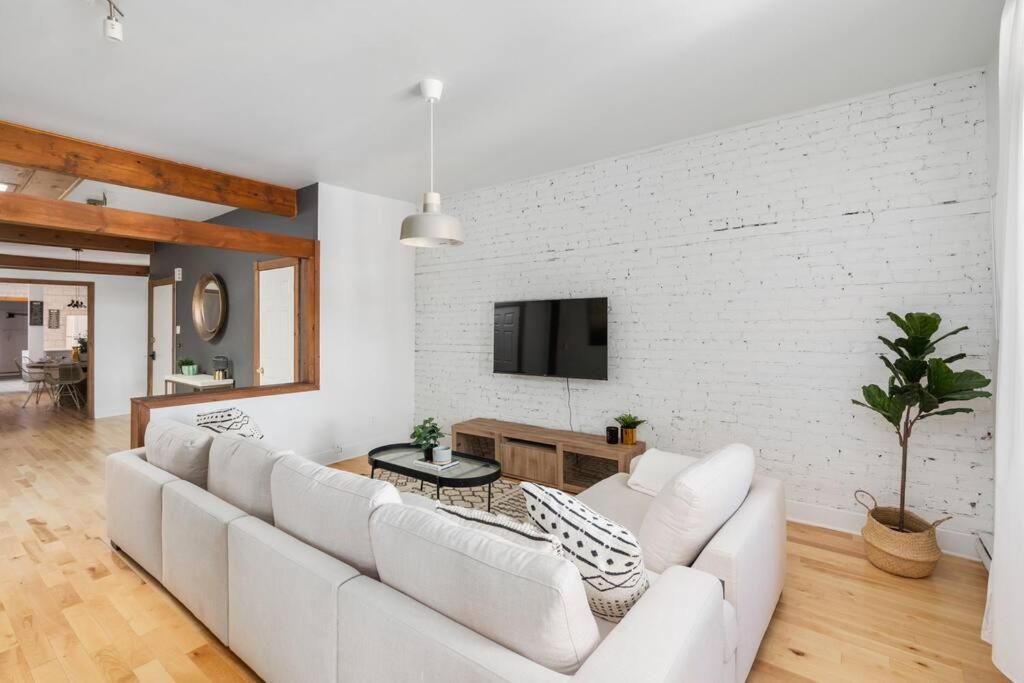 Apartamento Chic Mile-End 3Br Getaway - Free Parking, Sleeps 8 Montreal Exterior foto